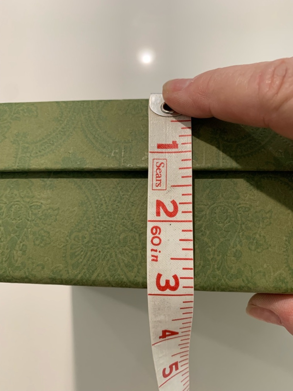 Authentic Gucci Olive Green Demask Empty Gift Box w/tissue. Medium square 9x9x3 - Picture 6 of 6